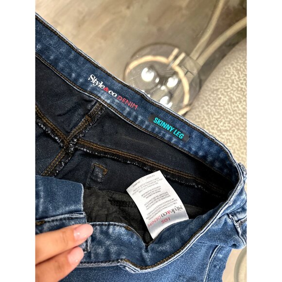 Style & Co Denim Womens Skinny Leg Jeans Size 10S - Picture 3 of 6